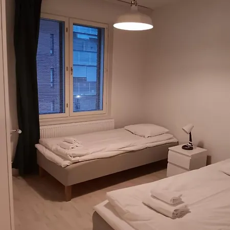 Kotimaailma - Kolmio Espoon Keskuksessa *